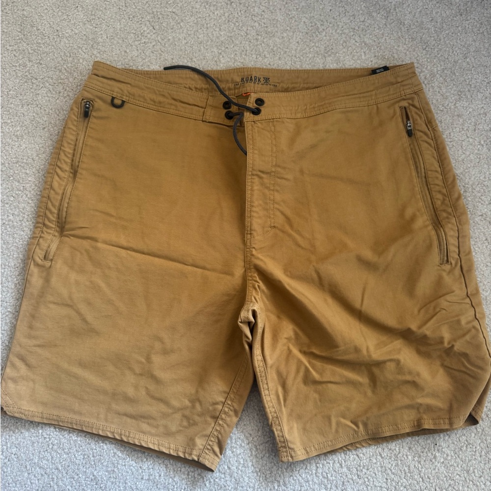 Roark Tan Layover Traveler Shorts